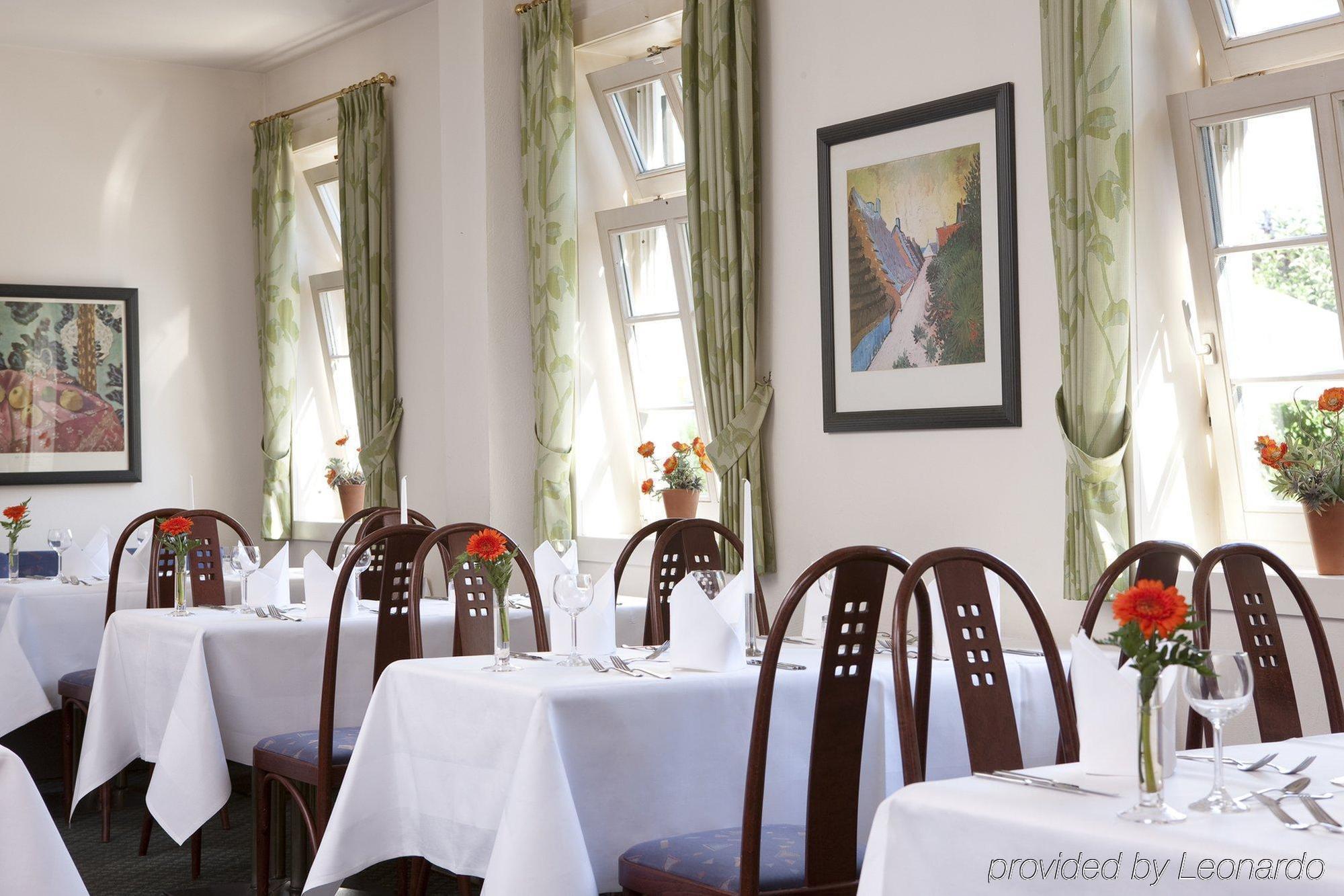 Welcome Hotel Bad Arolsen Restaurant photo